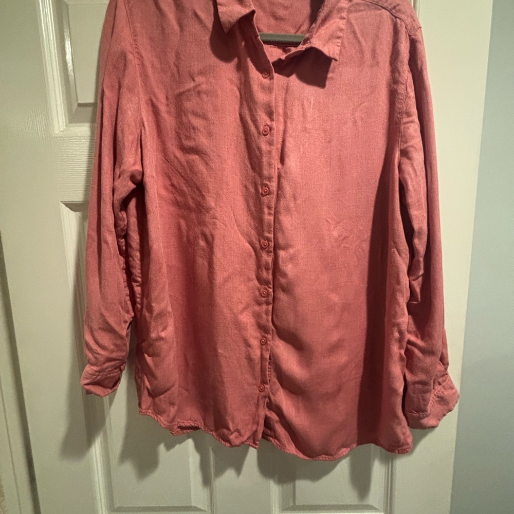 🧡🩷Sunset Linen Whispers – UNIQLO Button-Up Shirt (XL)